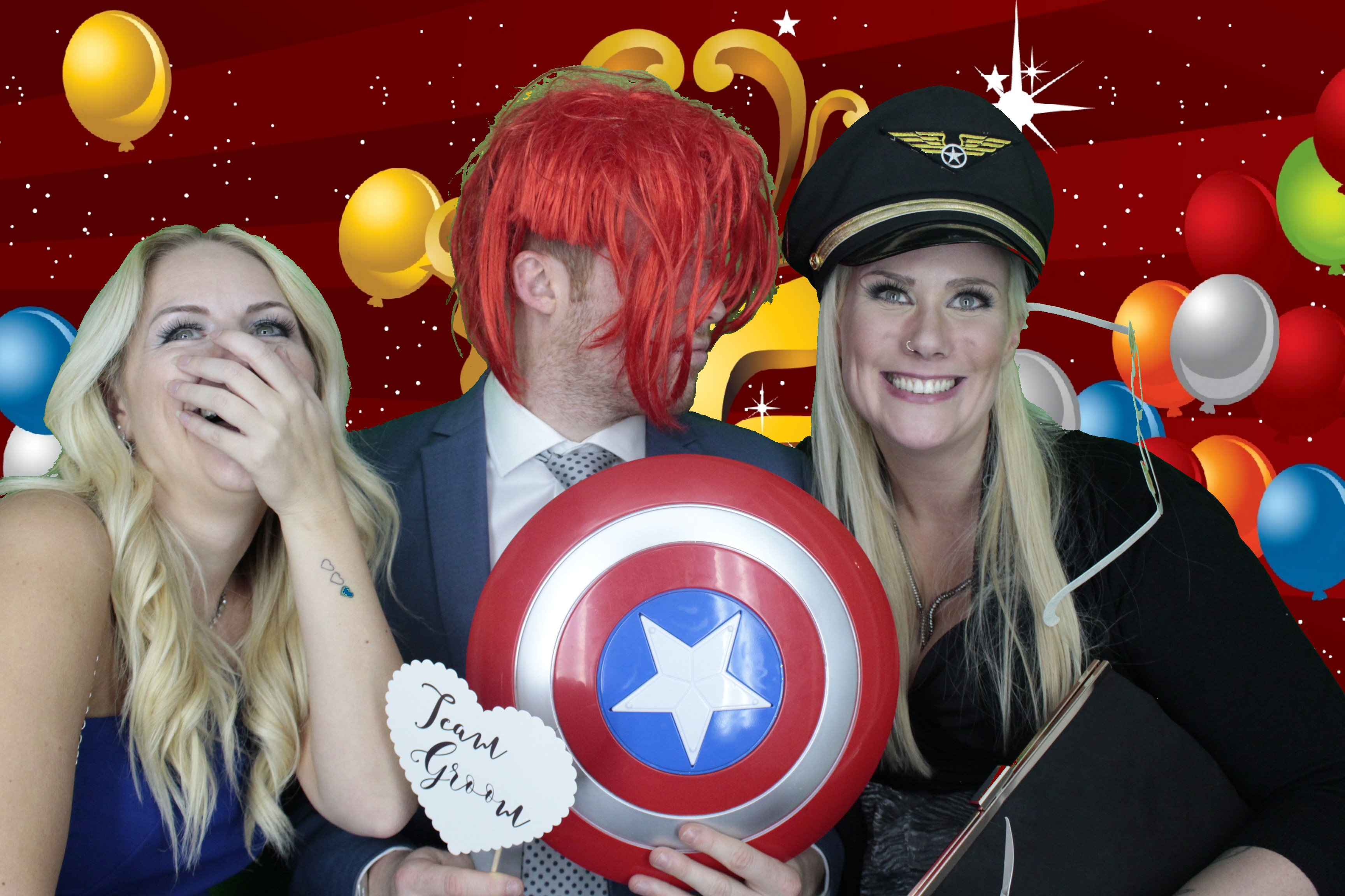 Mr & Mrs Rowe's Wedding | View more photos from the event at gallery.myphotoboothexperience.co.uk/u/MyPhotoBoothExperienceLtd/Mr-Mrs-Rowes-Wedding